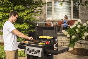 Broil_King_Monarch_390_grillGARAGE_02200